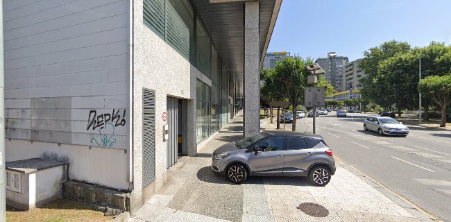Rua de Júlio Dinis 210, 4050-458 Porto, Portugal