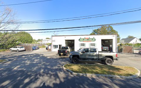 Auto Body Shop «Bayport Auto Body of LI Inc», reviews and photos, 321 1st Ave, Bayport, NY 11705, USA