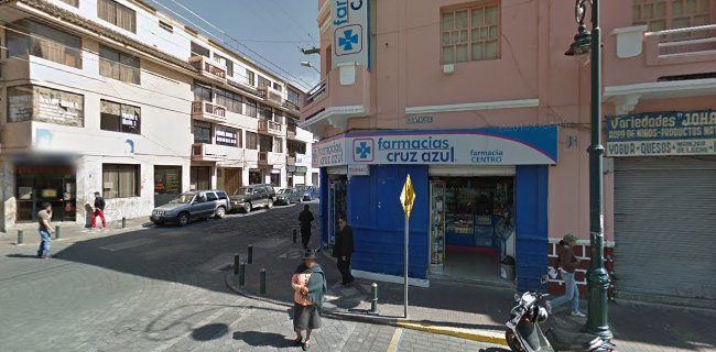 Opiniones de Cruz Azul rio Centro en Riobamba - Farmacia