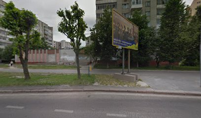 вул.Любінська, 160 Parking