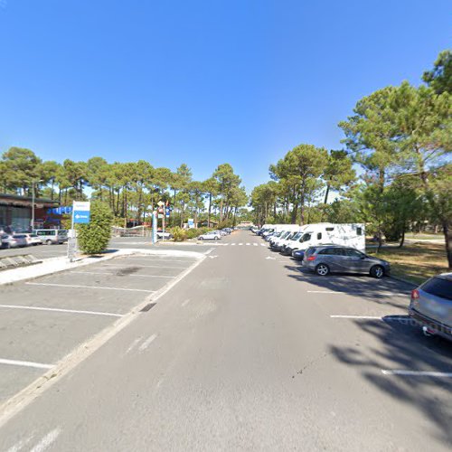 Borne de recharge de véhicules électriques SDEE Gironde Station de recharge Lège-Cap-Ferret