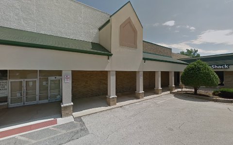 Thrift Store «Salvation Army Family Store & Donation Center», reviews and photos, 3367 Sheridan Rd, Zion, IL 60099, USA