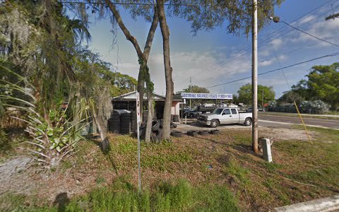Auto Repair Shop «Causeway Discount Auto & Tires», reviews and photos, 7102 Causeway Blvd, Tampa, FL 33619, USA
