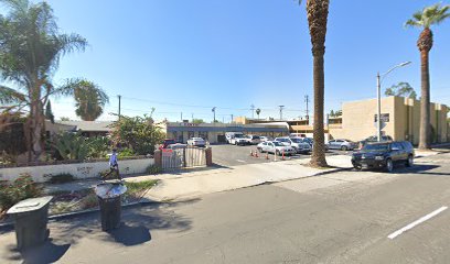 Hong Kenneth H DC - Pet Food Store in Colton California