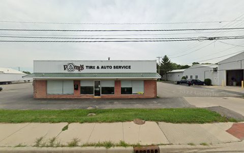 Tire Shop «R & T Tire Pros», reviews and photos, 1310 W South St, Lebanon, IN 46052, USA