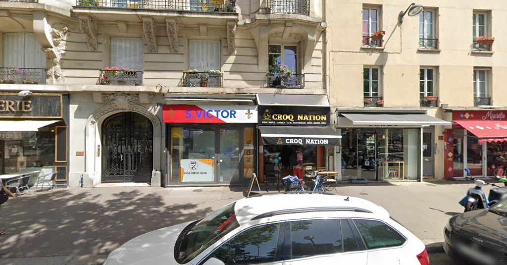 NOLA 🐔 Fried Chicken - Picpus Paris