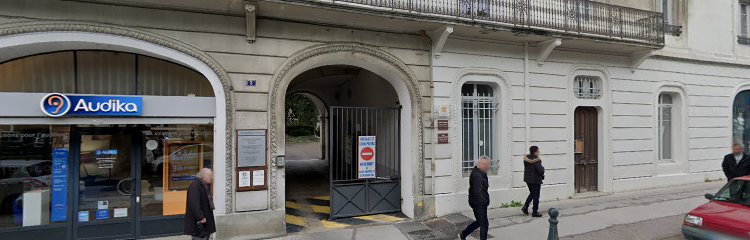 Photo du Banque Caisse d'Epargne Lons Pasteur à Lons-le-Saunier