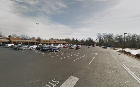 Shopping Mall «Orange Village Shopping Center», reviews and photos, 500 N Madison Rd, Orange, VA 22960, USA