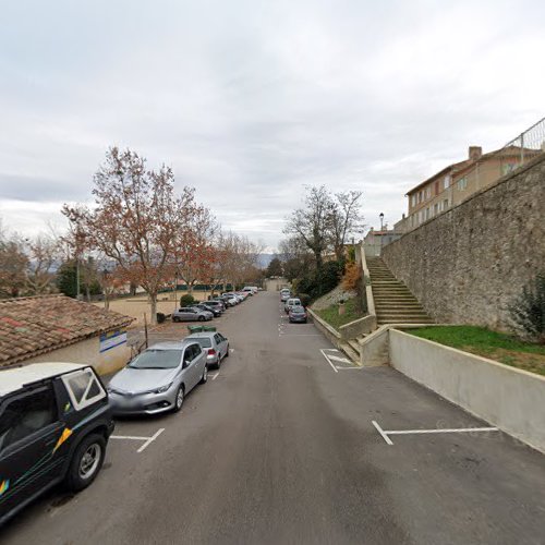 Borne de recharge de véhicules électriques Aix-Marseille Provence Métropole Charging Station Peynier