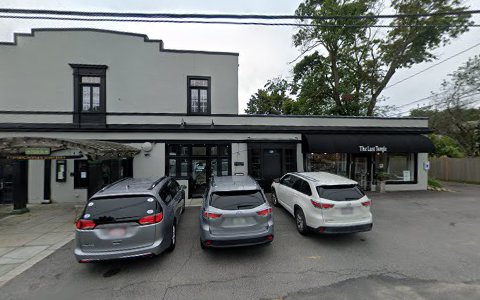 Auto Repair Shop «Beverly Farms Motors LLC», reviews and photos, 715 Hale St, Beverly, MA 01915, USA