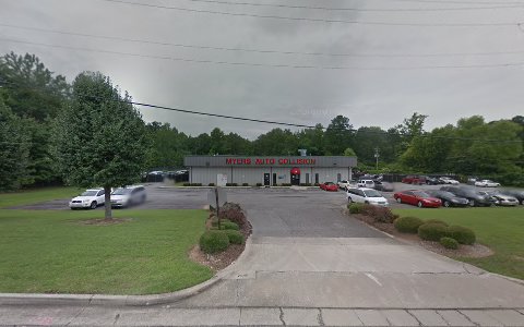 Auto Body Shop «Myers Auto Collision Repair», reviews and photos, 4870 Commerce Dr, Trussville, AL 35173, USA
