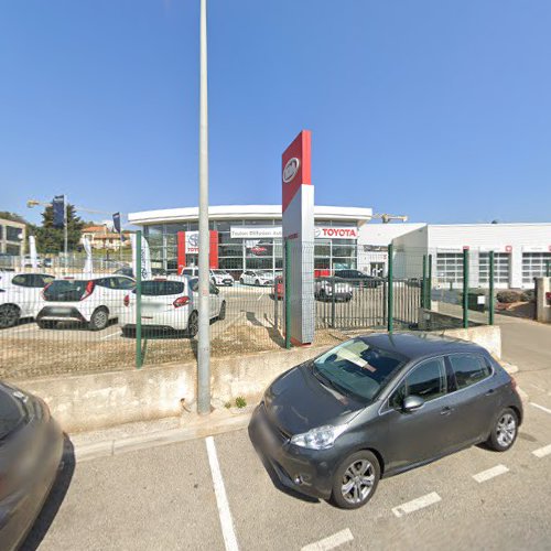 Borne de recharge de véhicules électriques CPO Réseau EBORN Charging Station La Seyne-sur-Mer