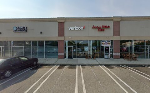 Cell Phone Store «Wireless World of Emerson Premium Verizon Dealer», reviews and photos, 454 Kinderkamack Rd, Emerson, NJ 07630, USA