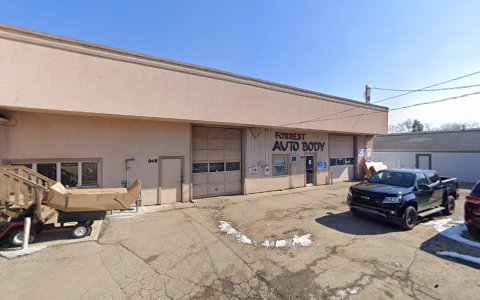 Auto Body Shop «Forrest Auto Body Inc», reviews and photos, 950 Villa St, Elgin, IL 60120, USA