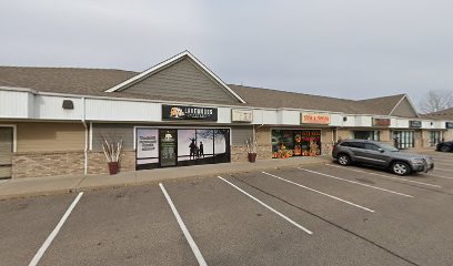 Hoyer Amberly DC - Pet Food Store in Forest Lake Minnesota