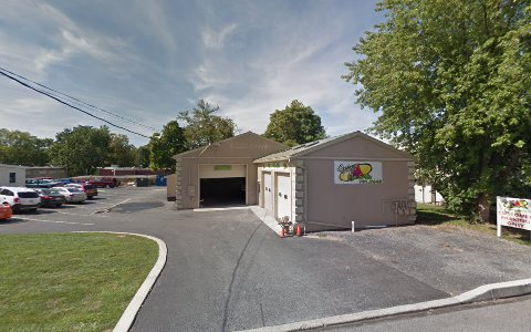 Auto Body Shop «Leahys Auto Body», reviews and photos, 121 8th St, New Cumberland, PA 17070, USA