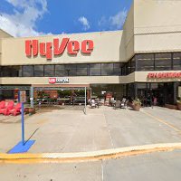 Hy-Vee Market Grille 64119