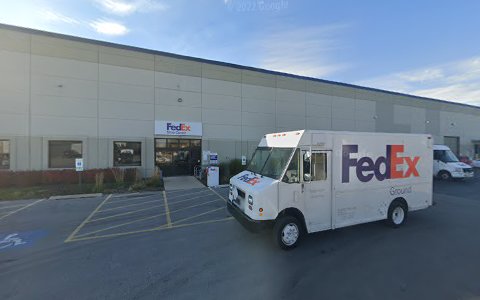 Shipping and Mailing Service «FedEx Ship Center», reviews and photos, 300 Craig Pl, Hillside, IL 60162, USA