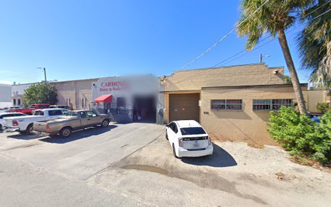 Auto Body Shop «Cardinal Auto Paint & Body Shp», reviews and photos, 606 N Newport Ave, Tampa, FL 33606, USA
