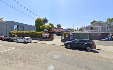 Auto Repair Shop «Berkeley Auto Care», reviews and photos, 2600 Telegraph Ave, Berkeley, CA 94704, USA