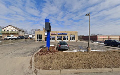 Auto Repair Shop «Merlin 200,000 Miles Shop», reviews and photos, 3926 W Elm St, McHenry, IL 60050, USA
