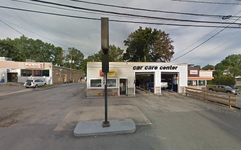 Auto Repair Shop «Meineke Car Care Center», reviews and photos, 7 Crystal Ave, Derry, NH 03038, USA