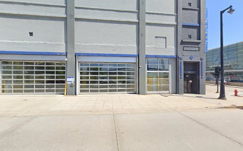 Self-Storage Facility «Life Storage», reviews and photos, 420 W St Paul Ave, Milwaukee, WI 53203, USA