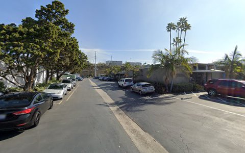 Auto Body Shop «Torrey Pines Collision Center», reviews and photos, 11633 Sorrento Valley Rd, San Diego, CA 92121, USA