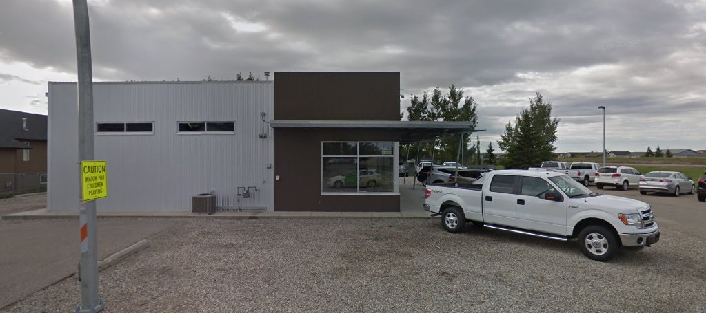 Family Auto Sales, 2 Champion Rd, Carstairs, AB T0M 0N0, Canada, 