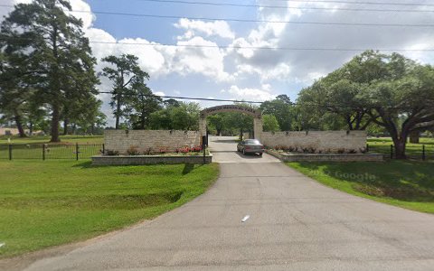 Funeral Home «Conroe Memorial Park / McNutt Funeral Home», reviews and photos, 1703 Porter Rd, Conroe, TX 77301, USA