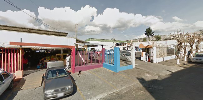 Mercado Chiriyacu, Local 46, Calle, Rafael Arteta, Quito 170604, Ecuador