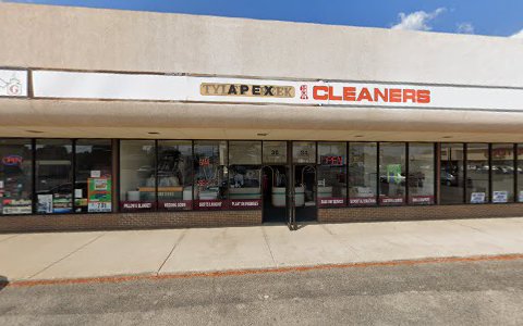 Dry Cleaner «Apex Cleaners», reviews and photos, 34 Tyler Creek Plaza, Elgin, IL 60123, USA