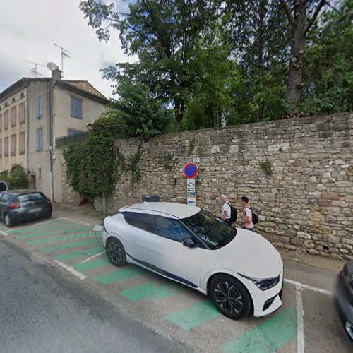 Borne de recharge de véhicules électriques RÉVÉO Charging Station Cordes-sur-Ciel