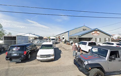 Auto Body Shop «C & O Body Shop», reviews and photos, 4622 Bittersweet Rd, Louisville, KY 40218, USA