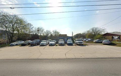 Used Car Dealer «Luxury Unlimited Auto Sales», reviews and photos, 11912 Potranco Rd, San Antonio, TX 78253, USA