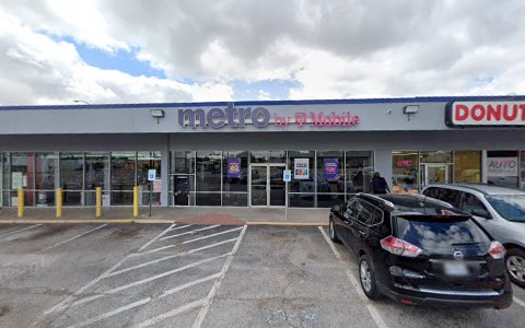 Cell Phone Store «MetroPCS Corporate Store», reviews and photos, 818 E Abram St, Arlington, TX 76010, USA