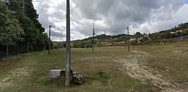 Parque de Lazer - Polidesportivo e Campo de Futebol - Guimarães