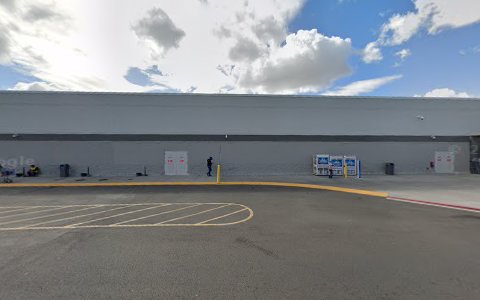 Tire Shop «Walmart Tires & Auto Parts», reviews and photos, 2770 E Carson St, Lakewood, CA 90712, USA