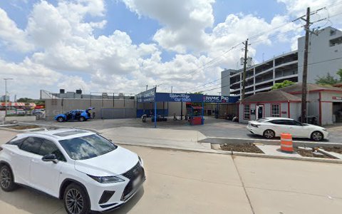 Car Wash «Upper Kirby Car Wash», reviews and photos, 3835 Farnham St, Houston, TX 77098, USA