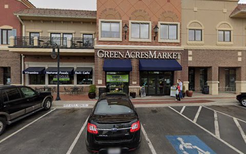 Health Food Store «GreenAcres Market - The Village at Briarcliff», reviews and photos, 4175 N Mulberry Dr, Kansas City, MO 64116, USA
