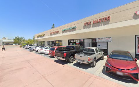 Tobacco Shop «Captain Tobacco», reviews and photos, 2371 E Colorado Blvd, Pasadena, CA 91107, USA