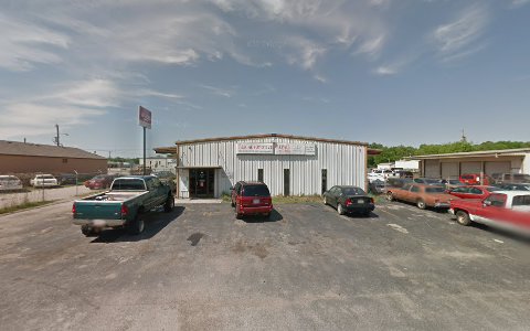 Auto Repair Shop «T & K Automotive Repair», reviews and photos, 705 Waverly Ave, Muscle Shoals, AL 35661, USA