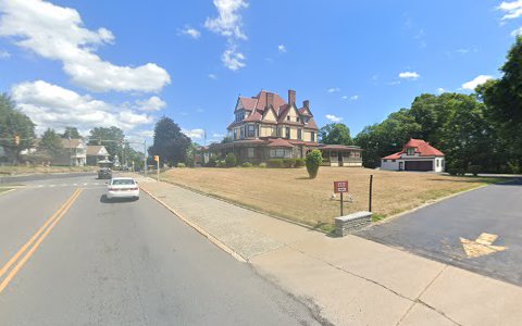 Funeral Home «Bond Funeral Home», reviews and photos, 1614 Guilderland Ave, Schenectady, NY 12306, USA