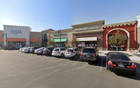 Shoe Store «Famous Footwear», reviews and photos, 2145 Bronze Star Dr, Woodland, CA 95776, USA
