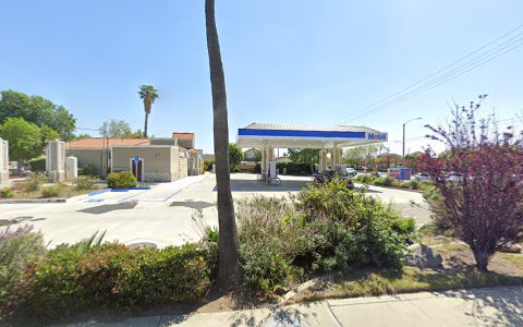 Car Wash «Russell Fischer Car Care Center», reviews and photos, 2455 S Vineyard Ave, Ontario, CA 91255, USA