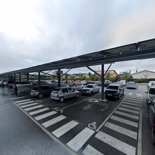 Borne de recharge de véhicules électriques Lidl Charging Station Cugnaux