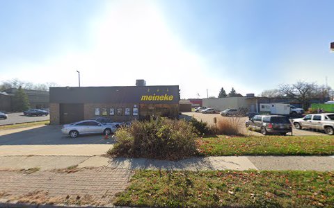 Auto Repair Shop «Meineke Car Care Center», reviews and photos, 2470 W Stadium Blvd, Ann Arbor, MI 48103, USA