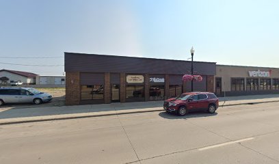 Garret Schwinghammer - Pet Food Store in Wahpeton North Dakota