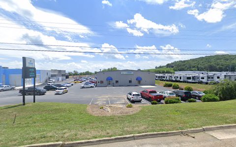 Auto Body Shop «Premier Auto Body», reviews and photos, 350 Lee Jackson Hwy, Staunton, VA 24401, USA