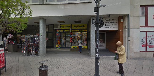 Győr, McDonald's-ban McDonald's-ban, Baross Gábor út 23, 9021 Magyarország